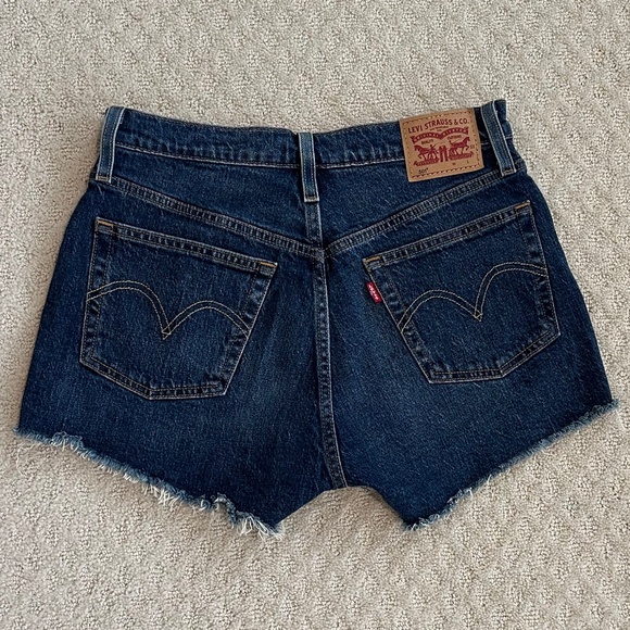 Levi's 501 Button Fly High-Rise Stretch Denim Shorts Size 28 Distressed Classic - Picture 6 of 13